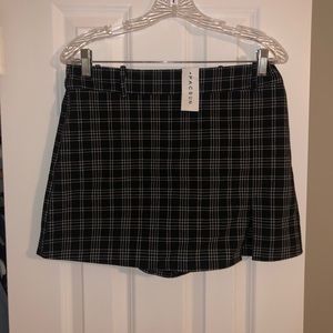 Black plaid skort PACSUN